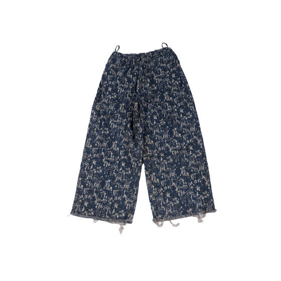 Oversized unisex denim in jacquard weaved denim (Indigo)