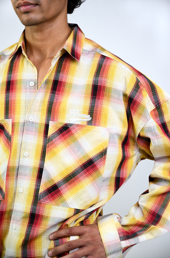 Check-patterend shirt