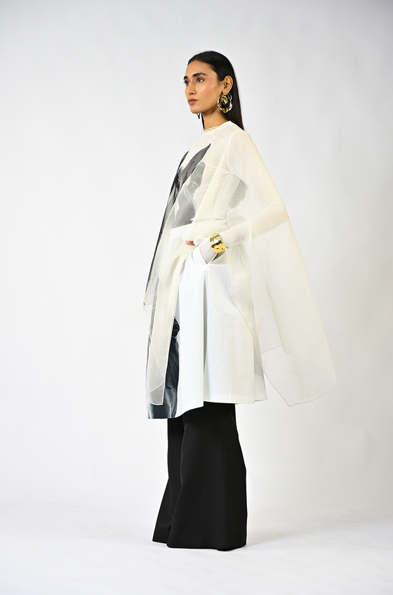 Horse printed sleeveless organza kaftan