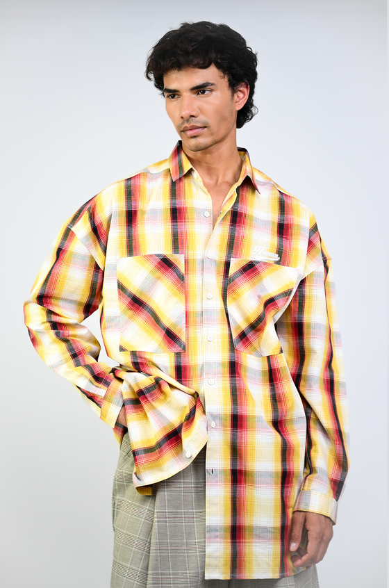Check-patterend shirt