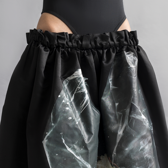 'Garbage' Gathered waist skirt (Black)