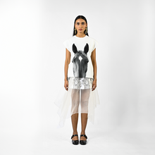  Horse printed sleeveless top
