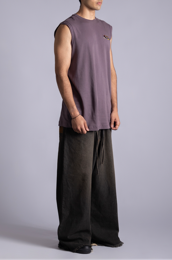 'The Ranch' Sleeveless T-shirt (Purple Mauve)